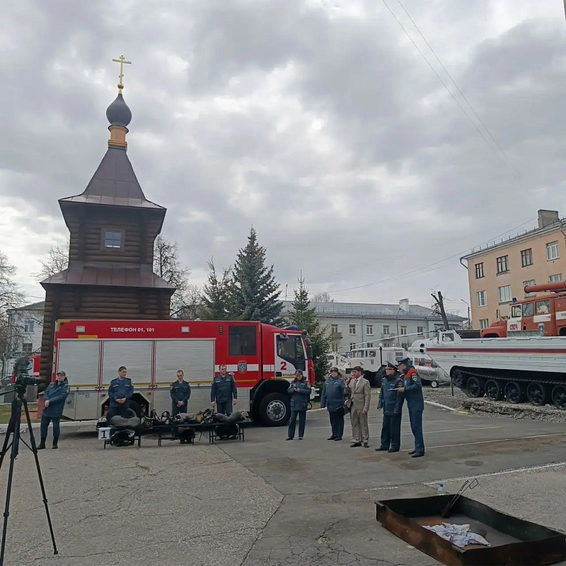 Ученики воскресной школы нашего храма приняли участие в мастер‑классе от МЧС